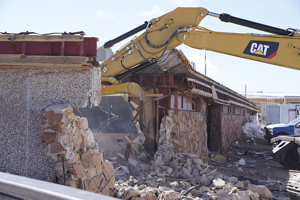 old Pikes Peak Visitor Center demolition