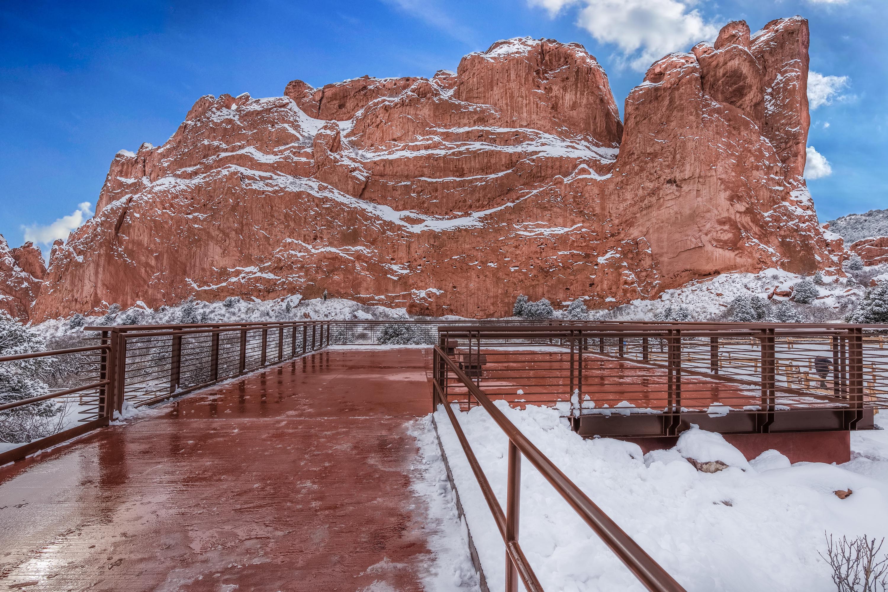 gardenofthegods restrooms obs deck 01 3Kx2K