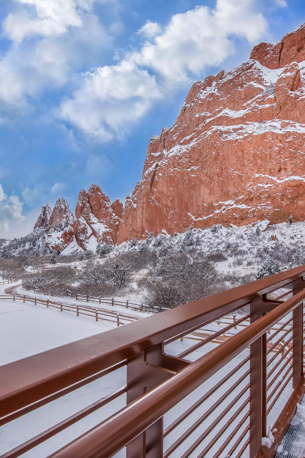 gardenofthegods restrooms obs deck 02 1000x1500