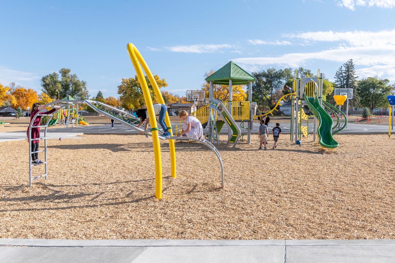 franklin es exterior playground 2 1500x1000