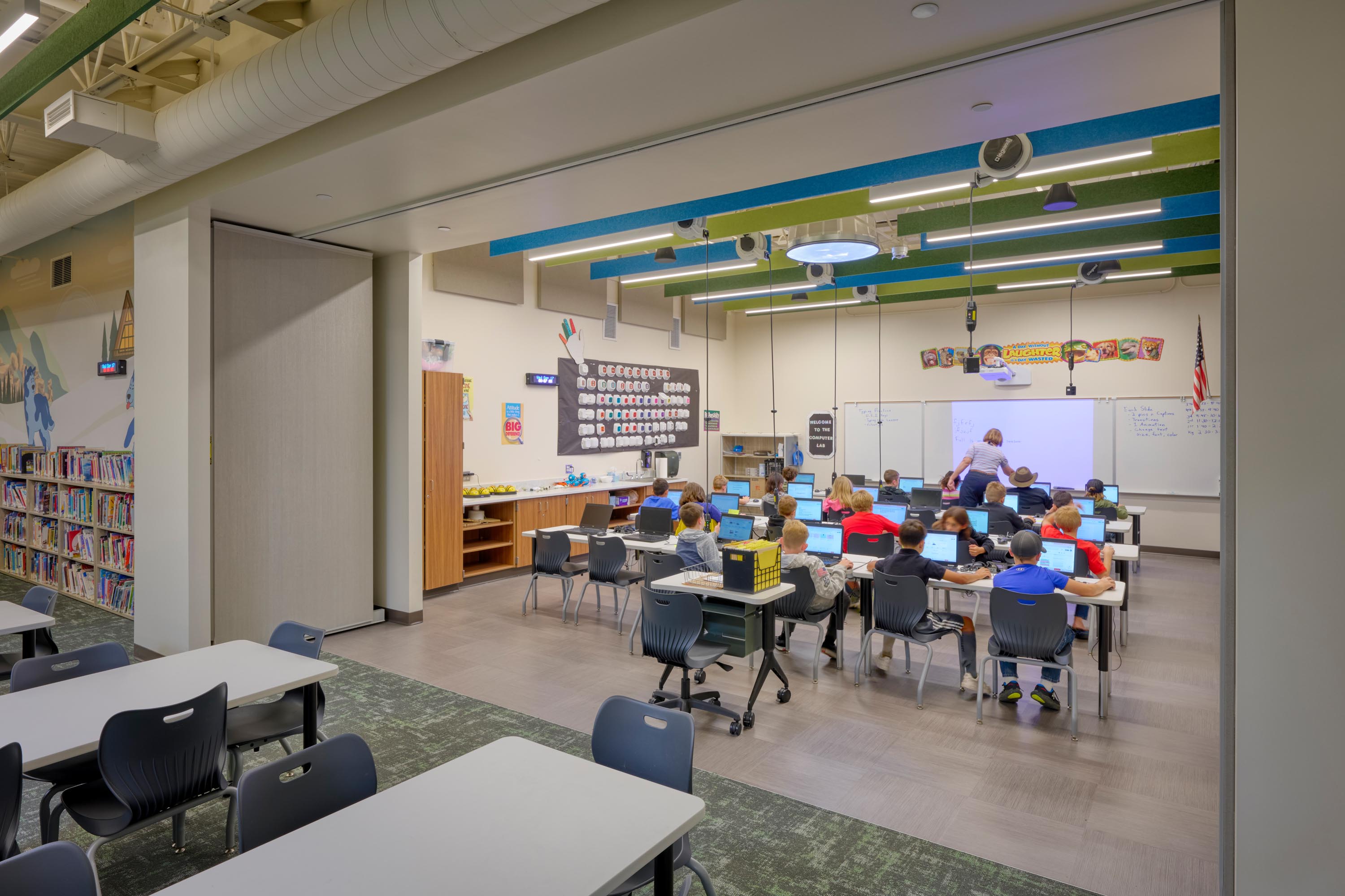 platte canyon es interior photo media center 4 3Kx2K